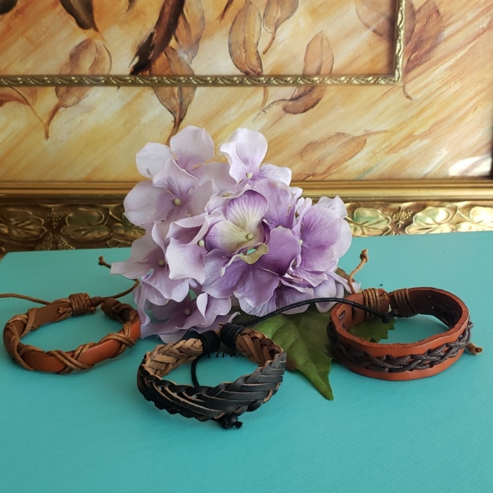 Set of 3 bracelets